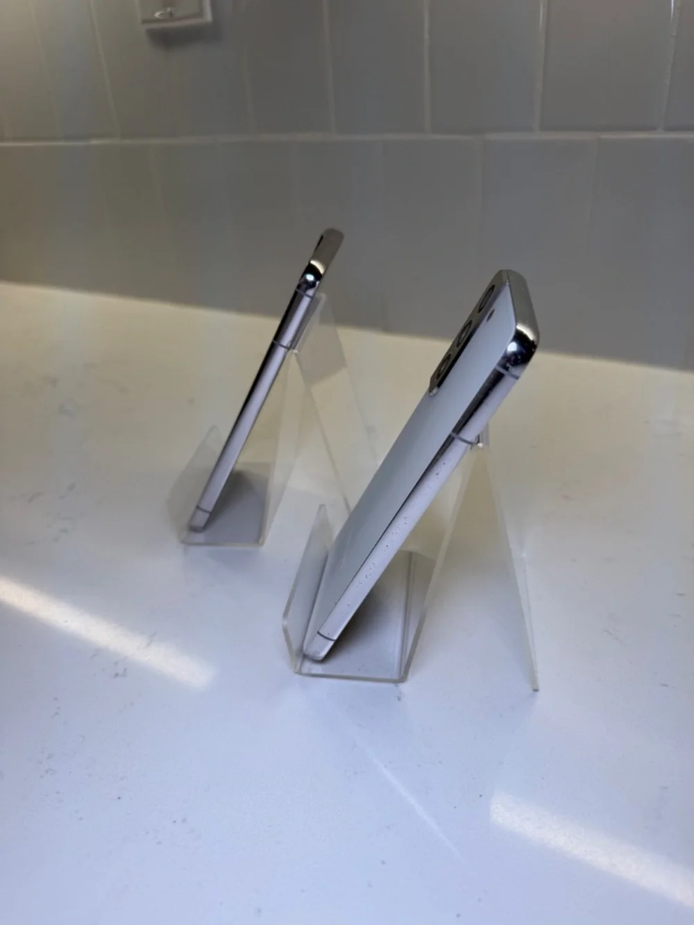 Samsung Galaxy S22 - 128 GB - Phantom White (Unlocked)